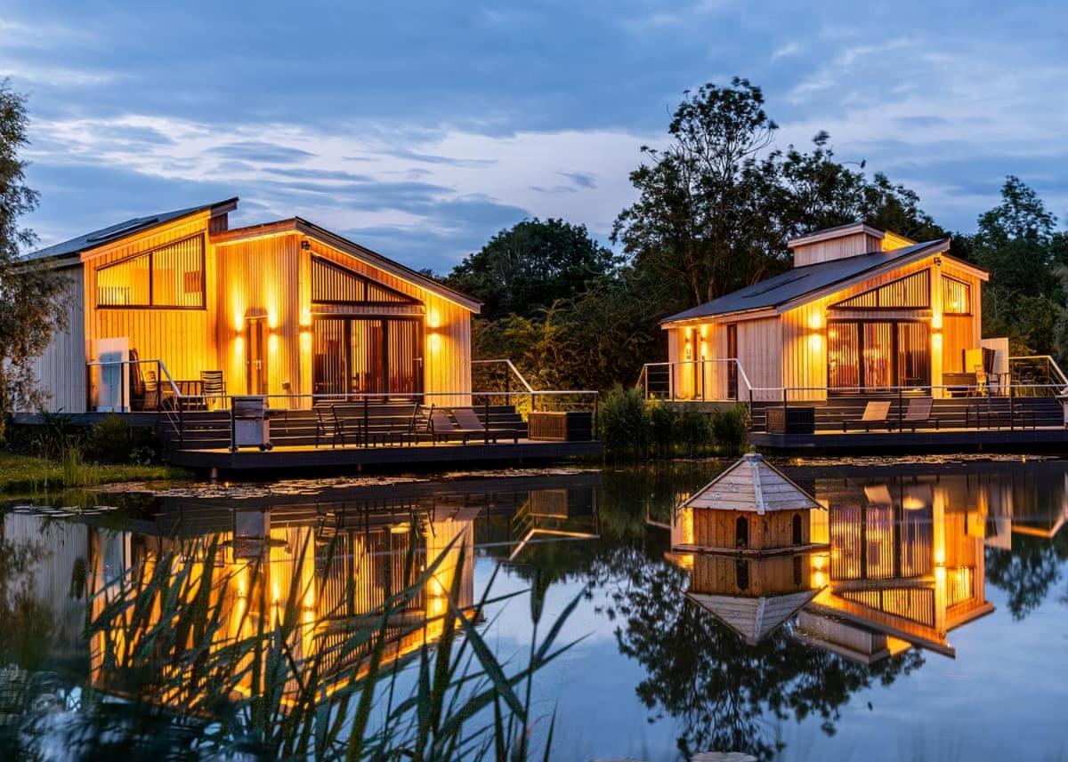 Woad Mill Lakeside Lodges Бостон Екстер'єр фото